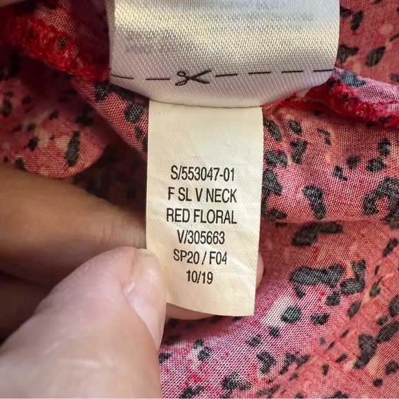 Old Navy Red Abstract Dots Lightweight Sleeveless Flowy Shirt Top Size Large - Picture 8 of 11